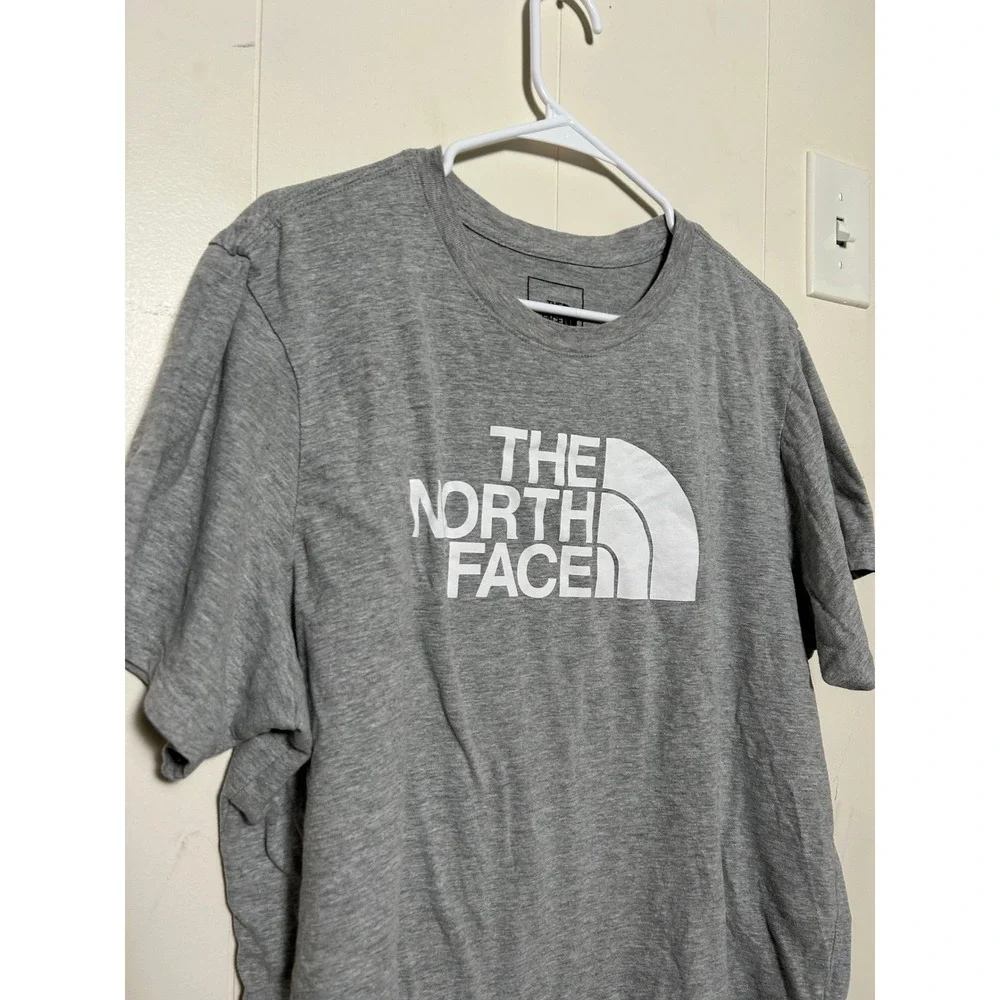 The North Face Womens XXL Heather Gray Graphic Logo Short Sleeve T-Shirt Tee - Picture 2 of 6